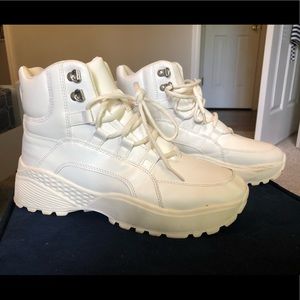 High top sneakers chunky sneakers